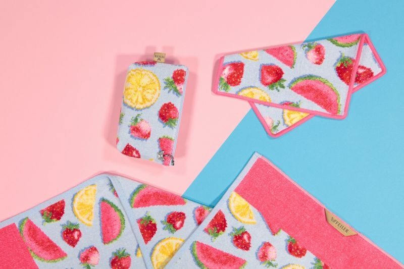 Полотенца Feiler SUMMER FRUITS — рисунок летних фруктов